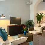 Las Indias Hostel